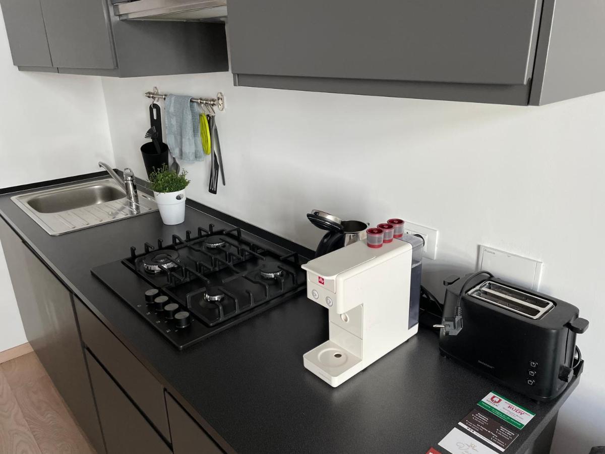 Residence Neverin トリエステ エクステリア 写真